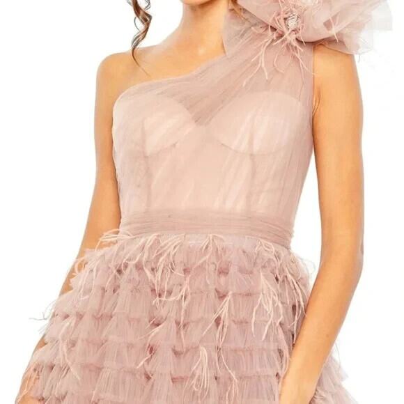 NWT Mac Duggal 20447 One Shoulder Bow Feather Tiered A-Line Gown $798 Sz 10 ROSE - Picture 5 of 7